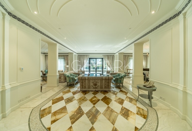 Apartments for Sale in Palazzo Versace, Culture Village