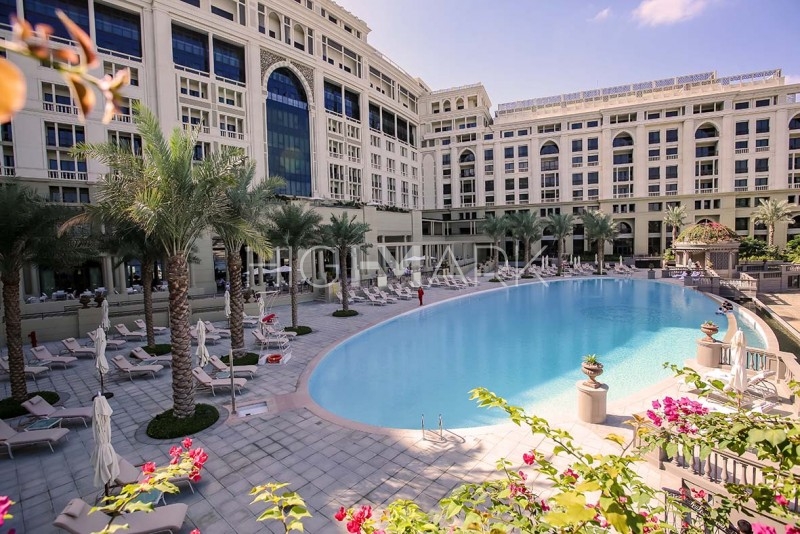 Apartments for Sale under 19000000 in Palazzo Versace