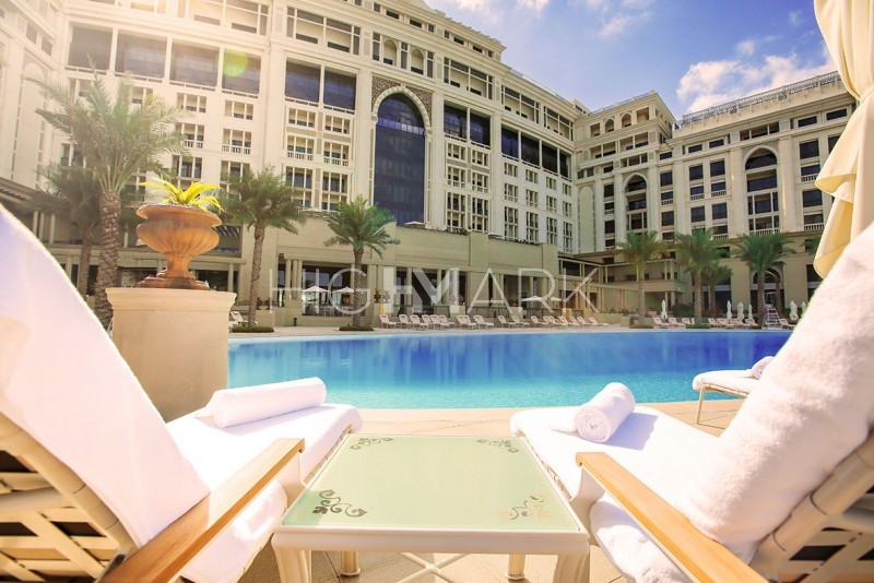 Apartments for Sale under 3400000 in Palazzo Versace