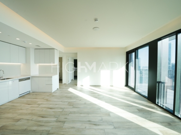 Canal View | Unfurnished 1 Bedroom | High Floor Apartment for Sale
