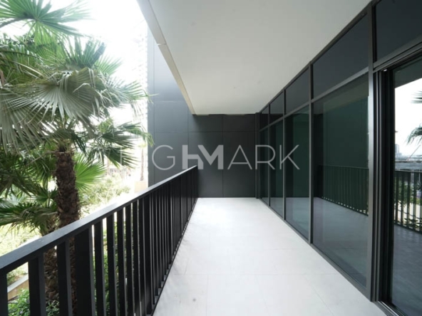 Resale | Brand New 1 Bedroom | Huge Balcony Apartment for Sale