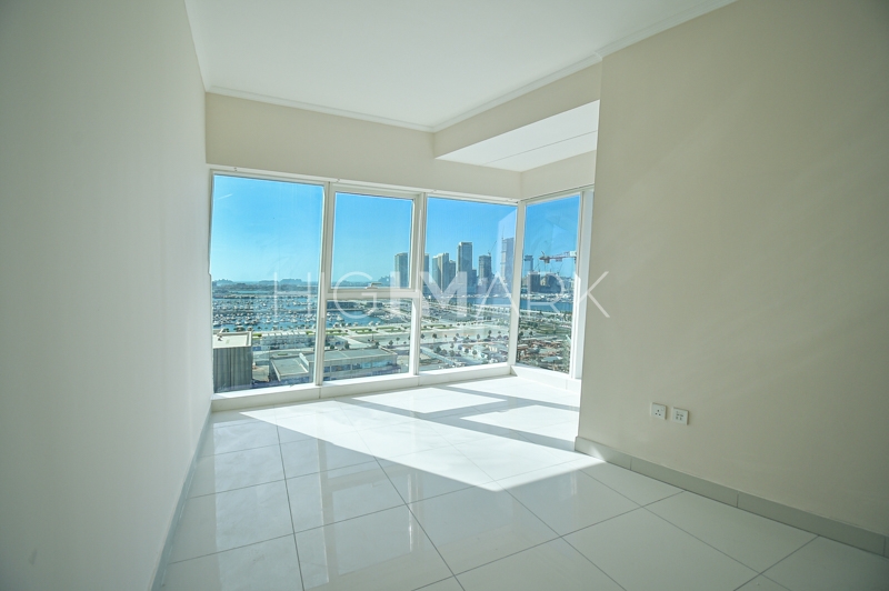 Customized 2 BR | Breathtaking Sea View | Vacant Apartment for Sale