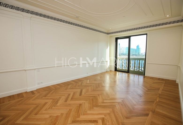 Palazzo Versace Apartment for Rent
